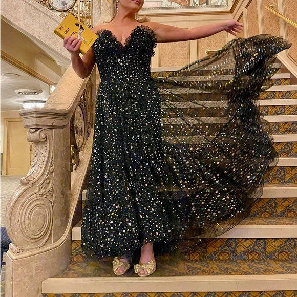 Celia B Galene Gown - Picture 4 of 4